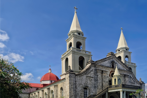 iloilo travel guide - jaro cathedral