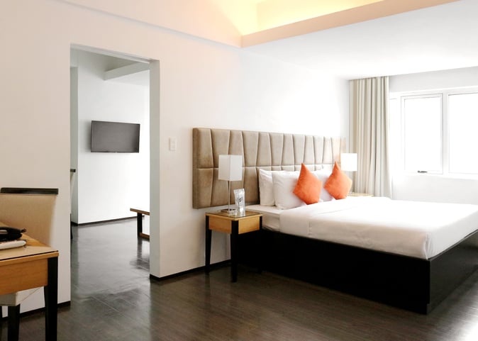 cheap staycation metro manila - privato ortigas